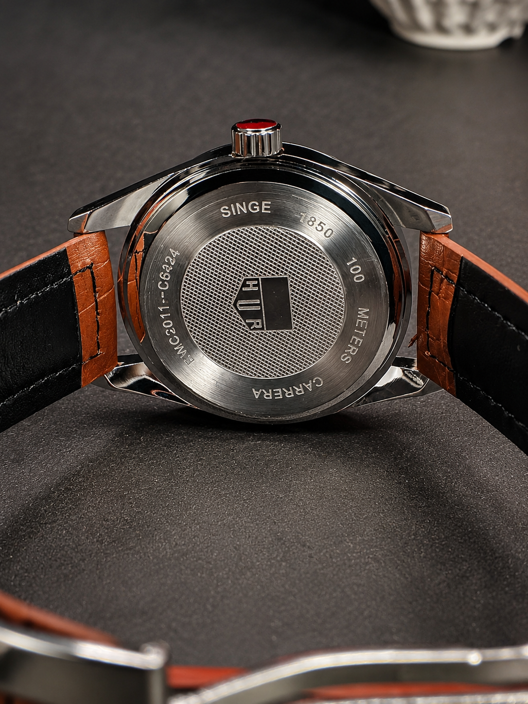 “Men’s Automatic Classic Watch – Premium Leather Strap”