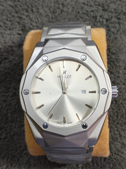 Diamond Cut Transparent Pandolum Watch