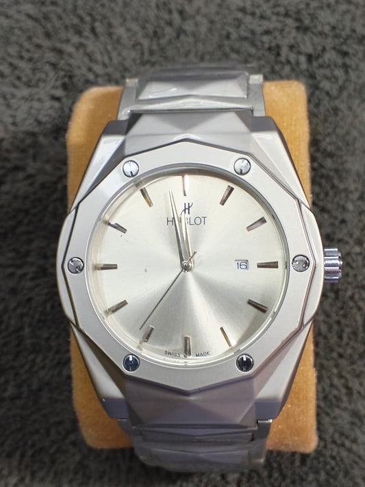 Diamond Cut Transparent Pandolum Watch