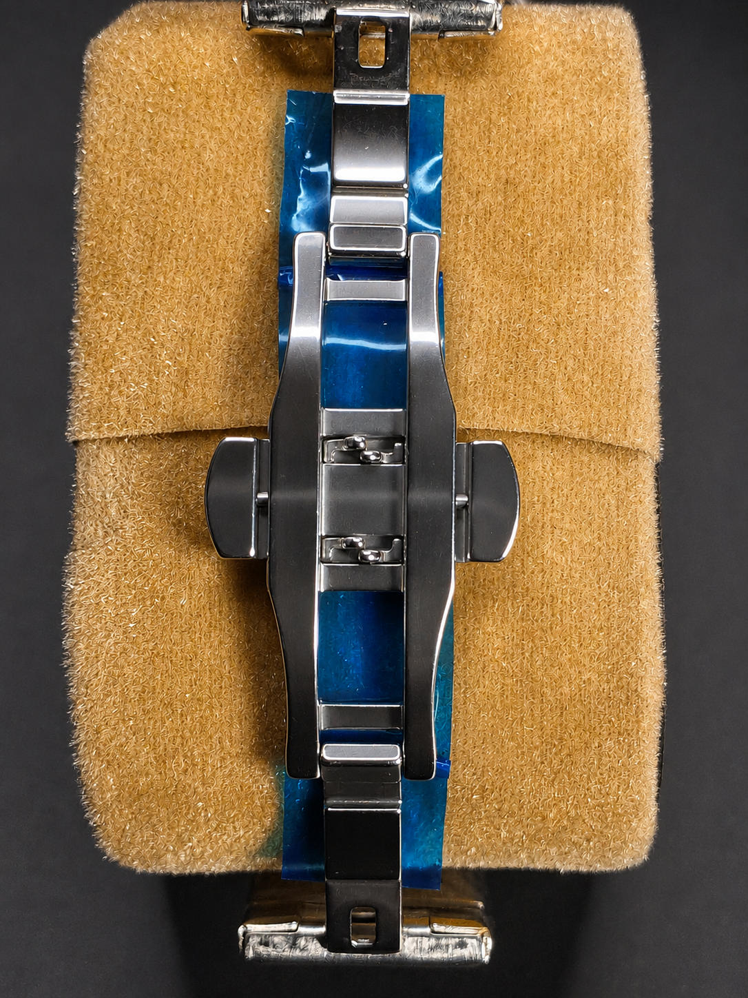 Matturi Diamond Bezel - Black Dial & Two-Tone Stainless Steel Chain